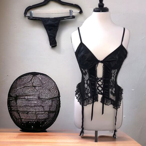 Cliche Black Lace and Satin Bustier and Panty Set Medium NWT - Picture 1 of 10
